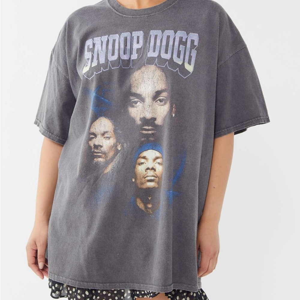Urban Outfitters Snoop Dogg t-shirt